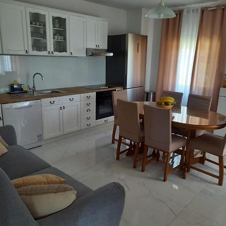 Holiday House Tunjarice オブロヴァツ エクステリア 写真