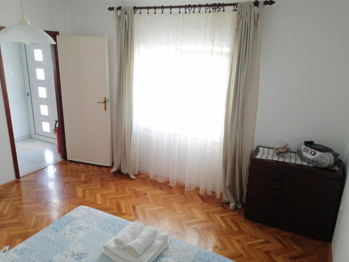 Holiday House Tunjarice オブロヴァツ エクステリア 写真